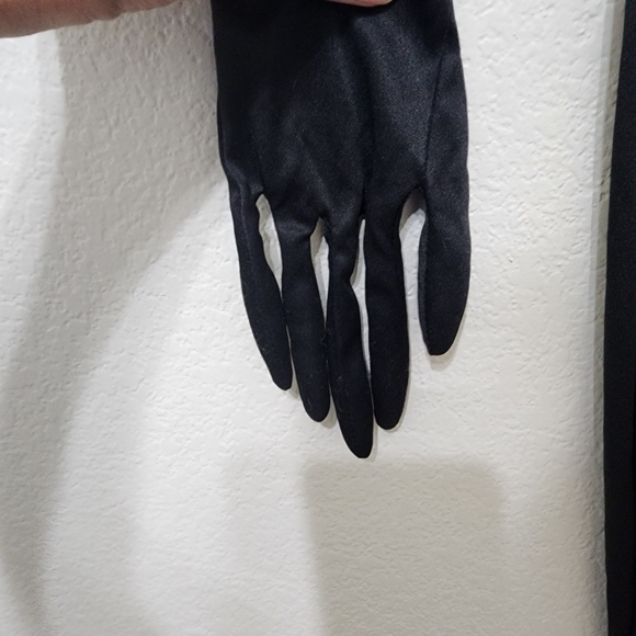 Spirit Black Body Suit Onesie Kids Size L - Picture 5 of 8